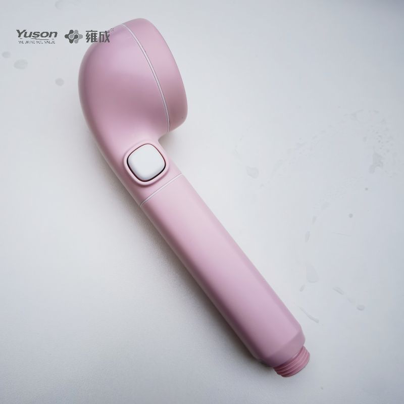 P1274 Enfants et pomme de douche