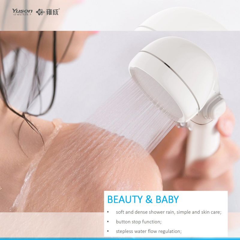 P1274 Enfants et pomme de douche